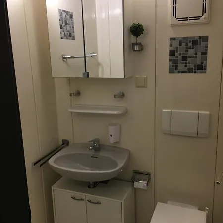 Apartment Tiny-klotzsche *