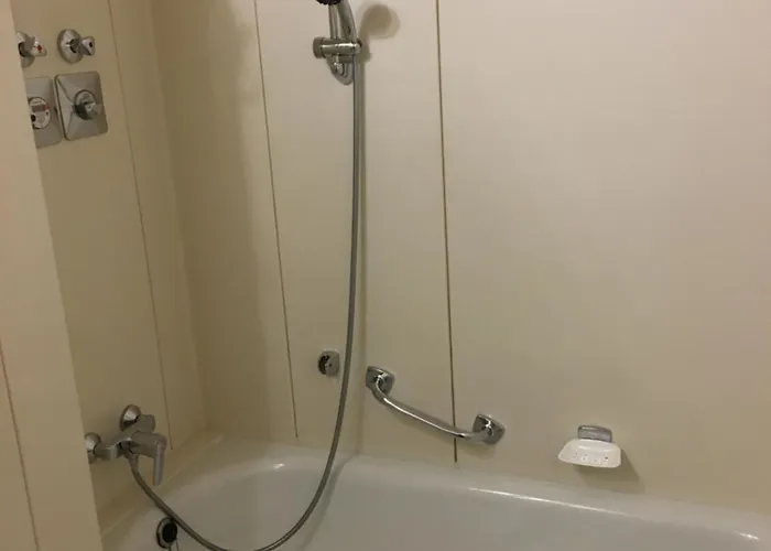 Tiny-klotzsche Apartment *